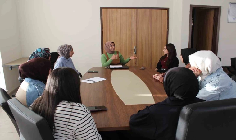 Üniversiteli gençlere empati atölyesi düzenlendi