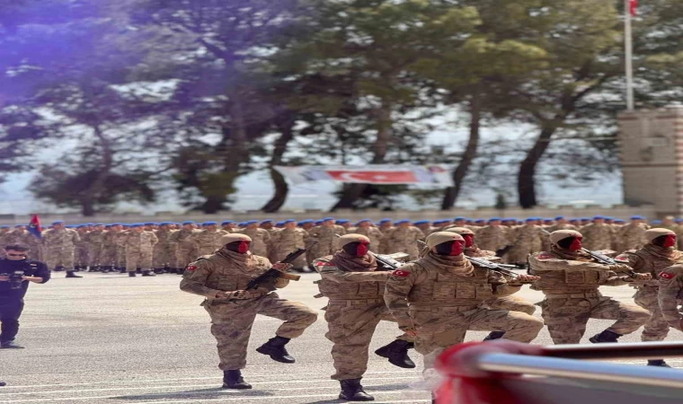 Uzman Erbaşların Kırkağaç’ta mezuniyet coşkusu