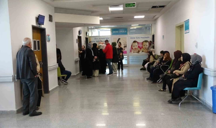 Uzmanından uyarı: ”Şartlar uygunsa normal doğum tercih edilmeli”