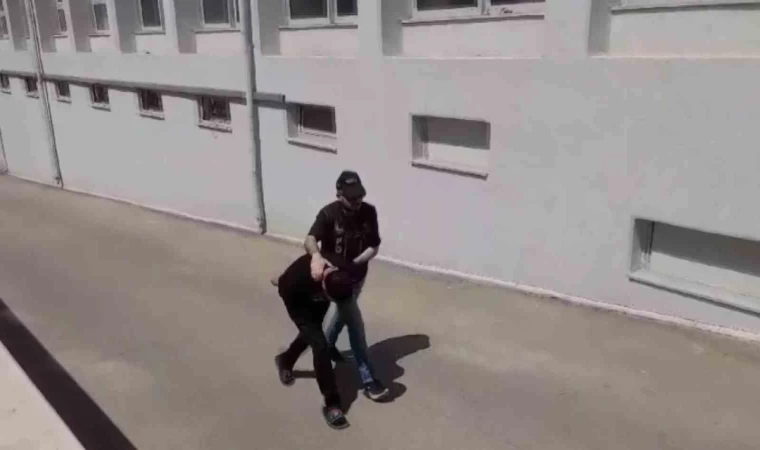 Valizinde 6 bin uyuşturucu hap çıktı, ”İçiciyim” diyerek paçayı kurtarmak istedi