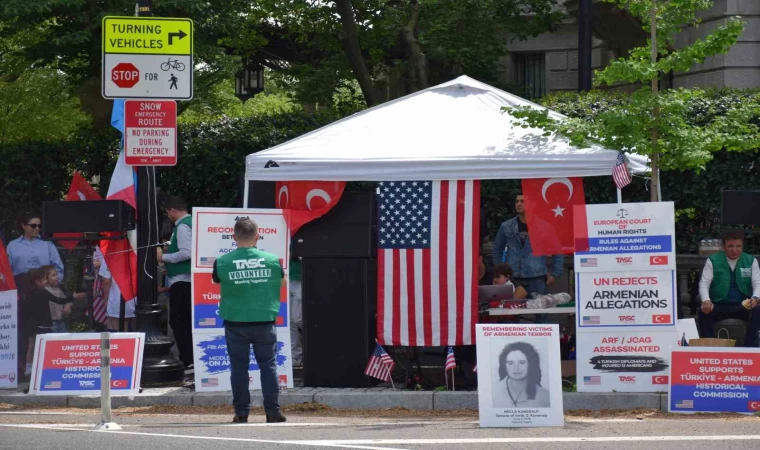 Washington’da Türk vatandaşlarından sözde Ermeni soykırımına karşı protesto