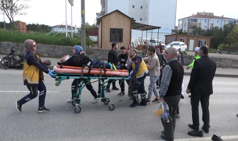 Yaya geçidinden geçen motosiklete otomobil çarptı: 1 yaralı