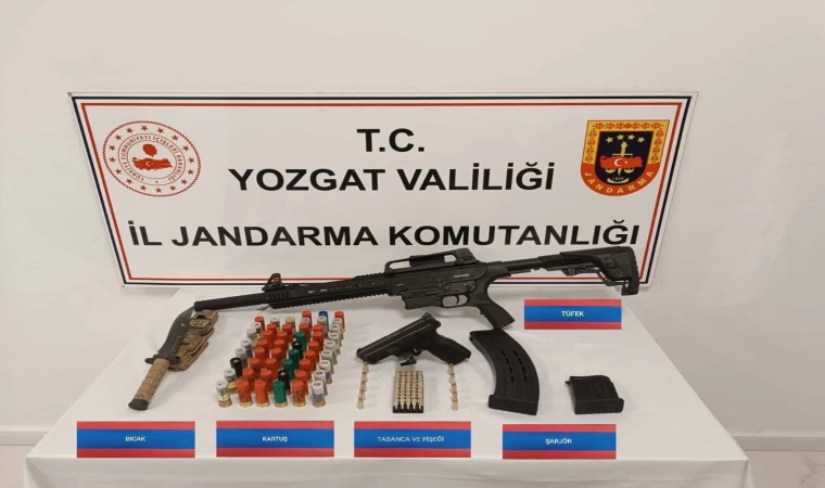Yozgat’ta ruhsatsız tabanca ve av tüfeği ele geçirildi