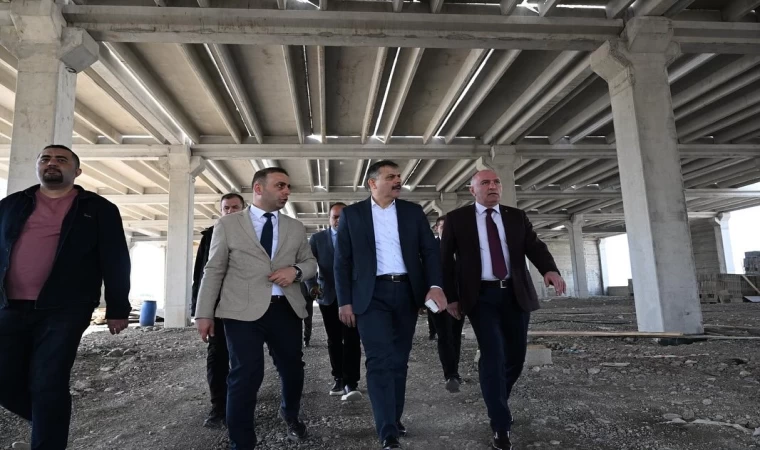 2. OSB’de fabrikalar yükseliyor