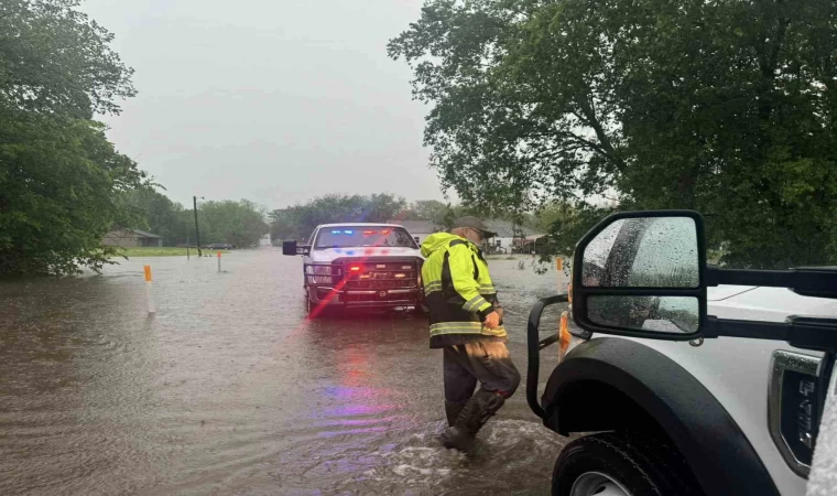 ABD’de şiddetli fırtına: 6 ölü