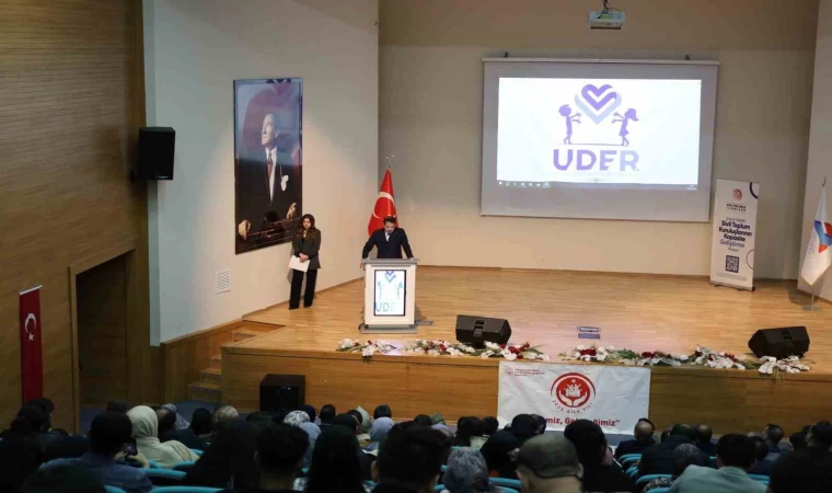 Ağrı’da ”Çocuk Odaklı Sivil Toplum” konferansı