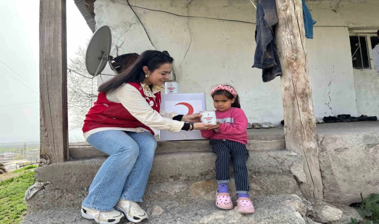 Ağrı’da Kızılay’ın yardım eli her eve ulaştı