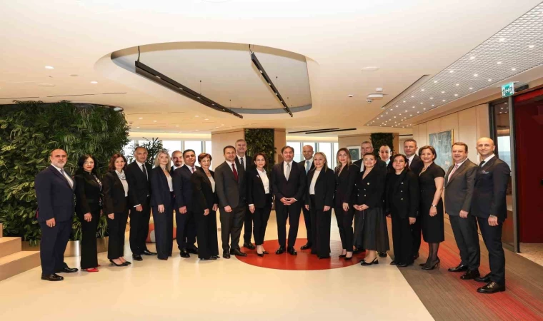 Akbank üst yönetiminde yeni dönem