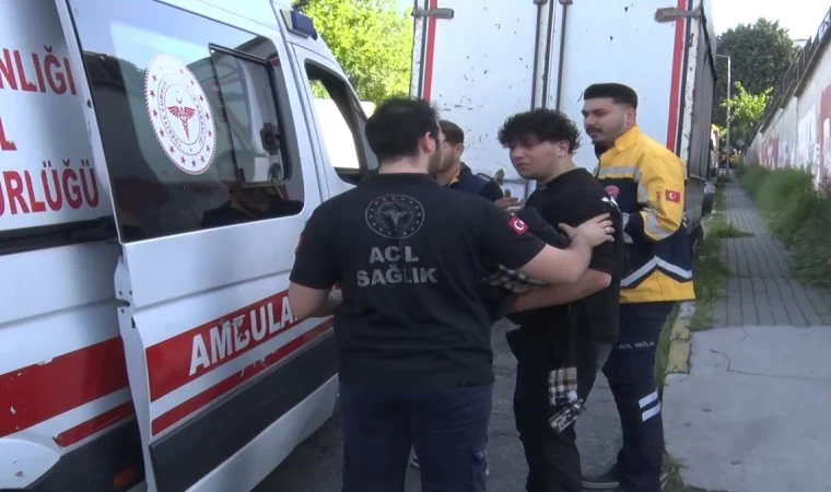 Avcılar’da alkollü genç trafiği birbirine kattı