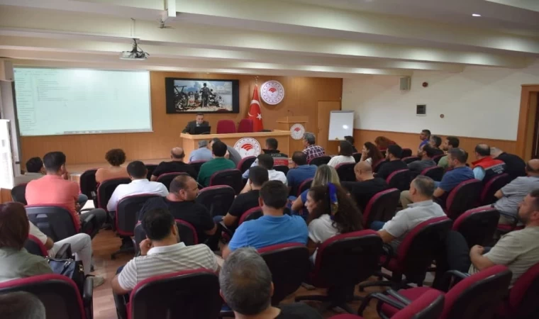 Aydın’da veterinerlere ’numune alma’ eğitimi verildi