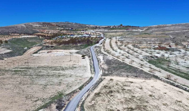 Ayvalı Mahallesi’nde 36 yıllık yol sorunu çözüldü