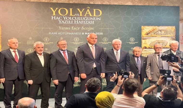 Bakan Ersoy, ‘Yol ve Yâd: Hac Yolculuğunun Yazılı Hafızası’ sergisinin açılışına katıldı