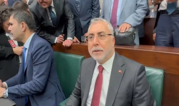 Bakan Işıkhan: ”Ev hanımlarına emeklilik düzenlemesini 2028’e gelmeden tamamlayacağız”