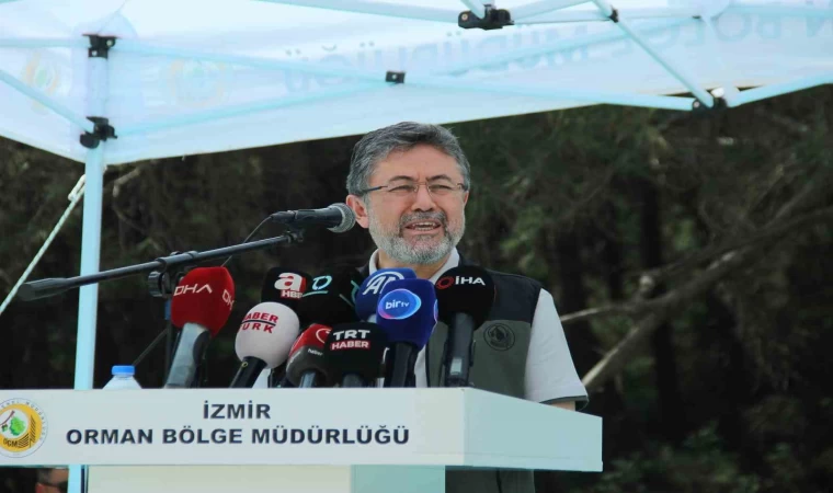 Bakan Yumaklı İzmir’de konuştu: ”Yangın, çıkmak için sebep arıyor”