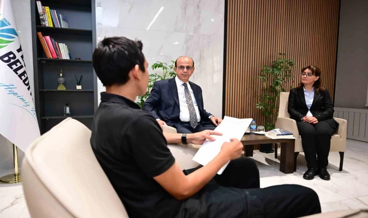 Başkan Geçit: ”Hayatımın merkezinde çalışmak var”