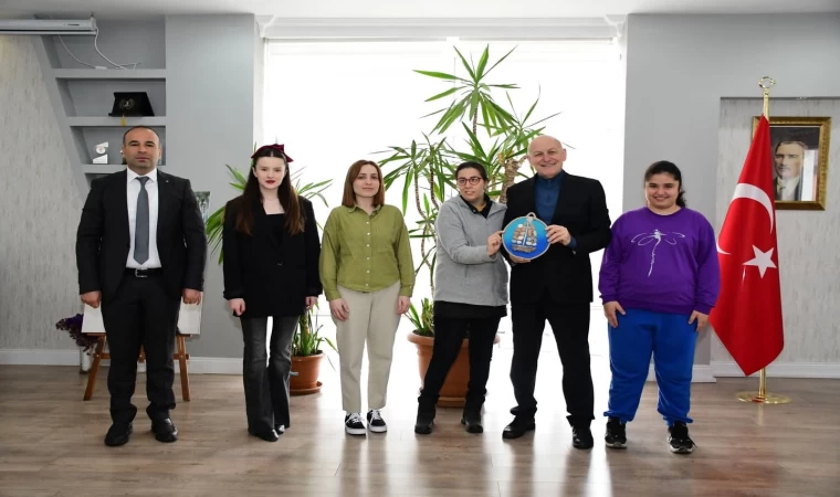 Başkan Kul: ”Özel öğrencilerin desteklendiklerinde neleri başardıklarını görmek bizlere umut veriyor”