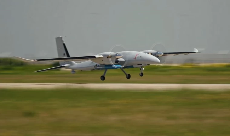 Bayraktar AKINCI TİHA, TEBER-83 Güdüm Kiti’nin ilk atış testini başarıyla tamamladı