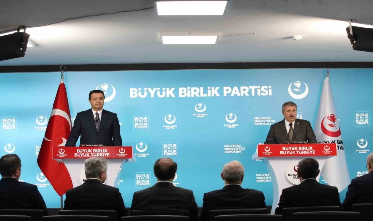 BBP Genel Başkanı Destici, Saadet Partisi Genel Başkanı Arıkan ile bir araya geldi