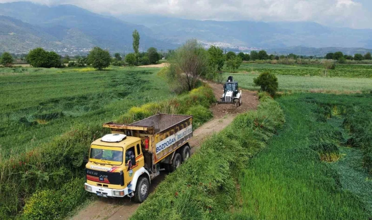 Bozdoğan Belediyesi’nden arazi yollarında yoğun mesai