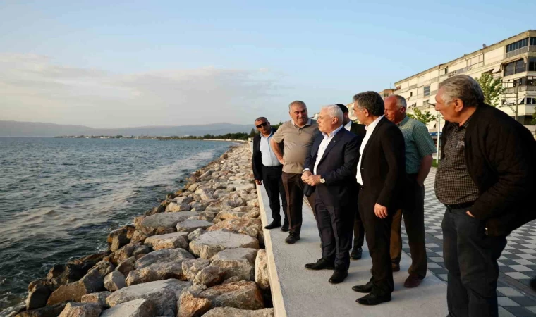Büyükşehir’den Kurşunlu sahil yoluna otopark müjdesi