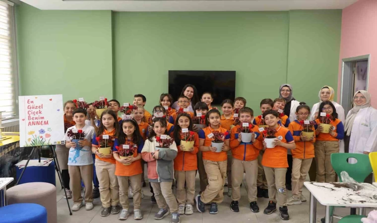 Büyükşehir’in ”Yerli Tohum Milli Tarım” projesinde ”En Güzel Çiçek Benim Annem” etkinliği