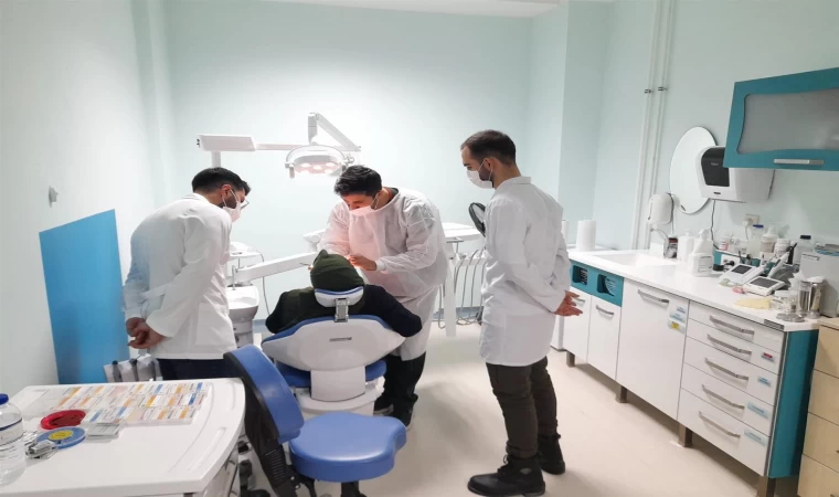 ÇAKÜ Rektörü Çiftçi: ”Açılan bu merkez ile vatandaşlarımız, diş tedavileri için artık il dışına gitmiyor”
