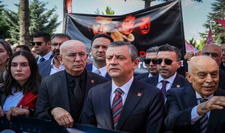 CHP Genel Başkanı Özel: ”Deniz Gezmiş’in durduğu yerde durmaya devam ediyoruz”
