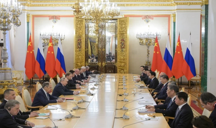 Çin Devlet Başkanı Xi: ”Rusya ile Çin çok kutuplu dünya düzenini birlikte şekillendirmeye hazır”