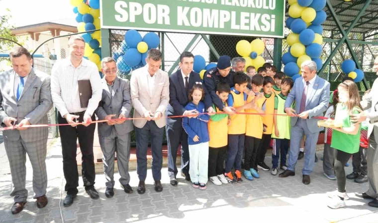 Çorlu Emlak Konut Ergene Vadisi İlkokulu’na Spor Kompleksi açıldı