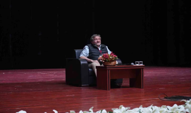 Coşkun Aral, genç iletişimcilere deneyimlerini aktardı