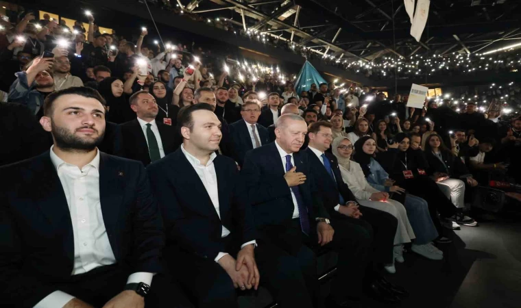 Cumhurbaşkanı Erdoğan: ”Barış diplomasisinin önceliğini dünyada bugün Türkiye üstleniyor”