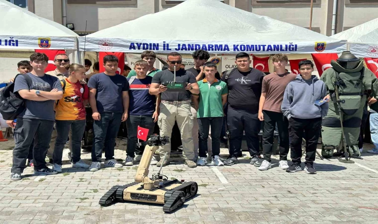 Didim’de öğrencilere jandarma ve sahil güvenlik tanıtıldı