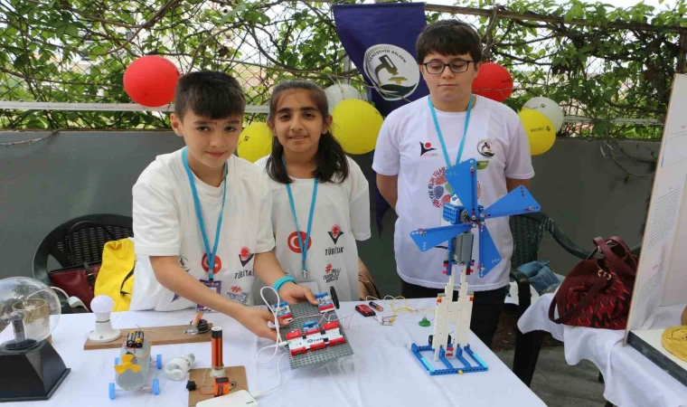 Diyarbakır’da lise öğrencileri yaptıkları bilimsel projelerini sergiledi