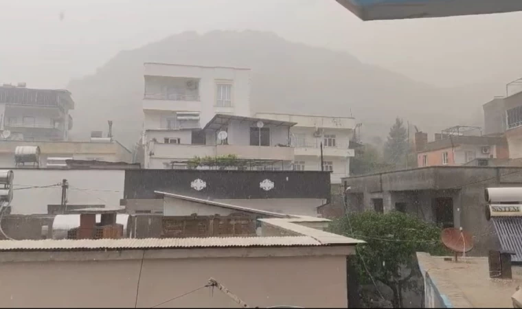 Diyarbakır’da sağanak ve dolu etkili oldu