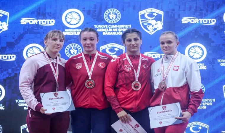 Edirneli sporcudan 3 günde 2 altın madalya