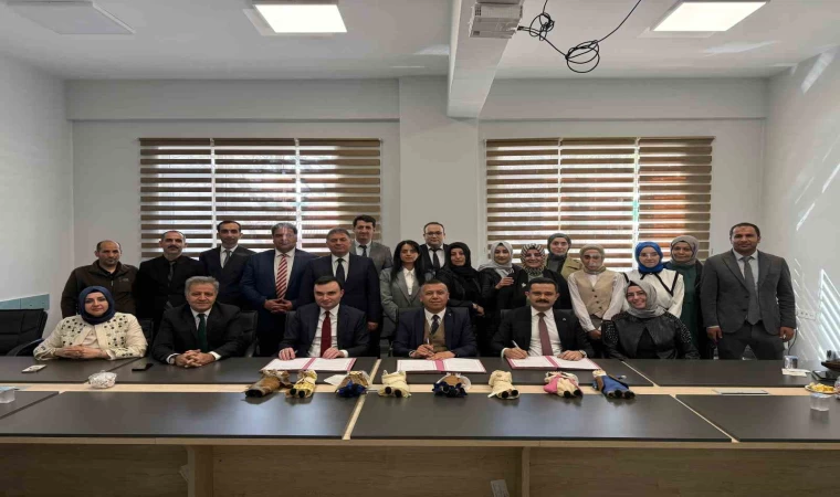 Ehram, bez bebeklerle geleceğe taşınacak