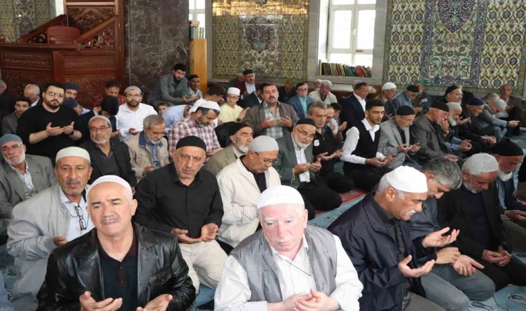 Elazığ’da Kur’an ziyafeti