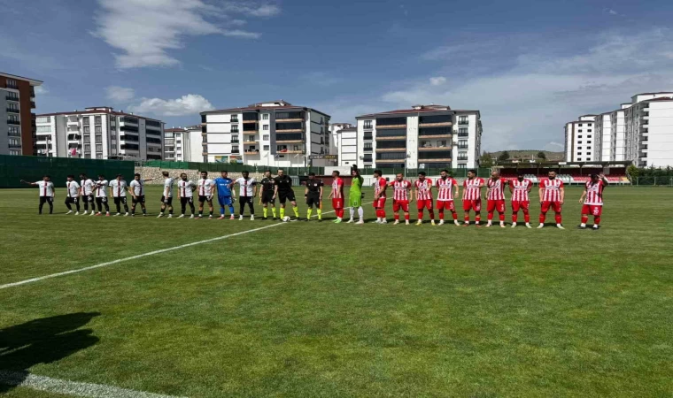 Elazığ’da Siverek Belediyespor penaltılarla turladı
