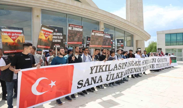 Elazığ’da üniversite öğrencileri Gazze için yürüdü