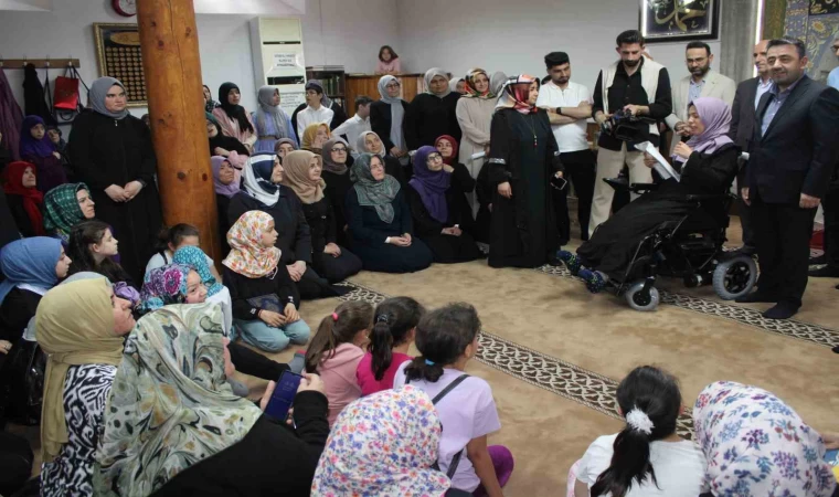 Engelli vatandaşlar camide buluştu