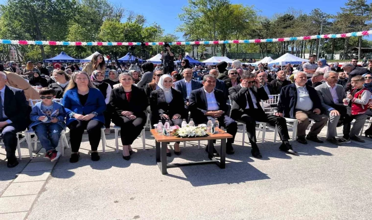 Esenler’de Anneler Günü’nde ”5. Uluslararası Ninni Festivali” düzenlendi