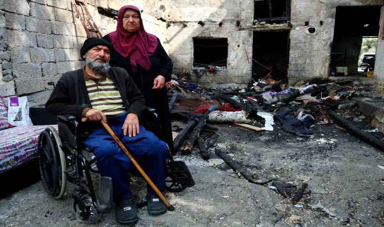 Evleri yangında küle dönen çift zor durumda kaldı