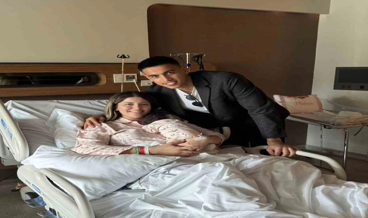 Fenerbahçeli kaleci İrfan Can Eğribayat, 2. kez baba oldu