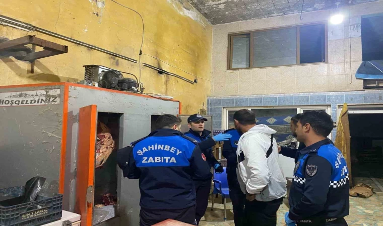 Gaziantep’te 1,5 ton bozuk et ele geçirildi