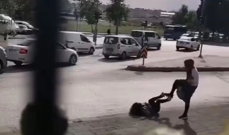 Gaziantep’te kadınların kavgası kamerada