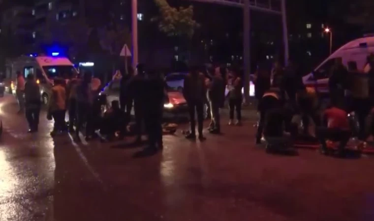 Gaziantep’te karşıya geçmeye çalışan 2 kişiye otomobil çarptı