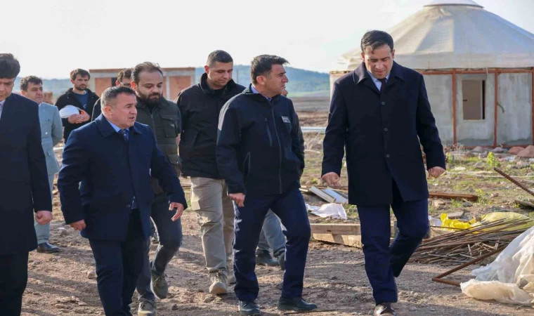 Gençlik Kampı ve Oba Kültürü Tematik Parkı’nda çalışmalar hızla devam ediyor