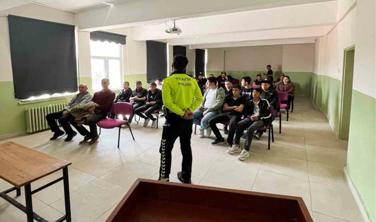 Hisarcık polisinden ”Bir kural Bir Ömür” projesi