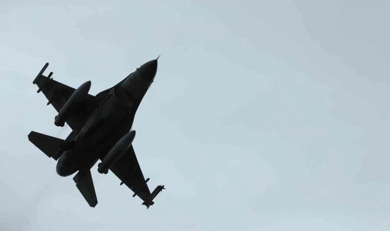 İsrail savaş uçağı, ”teknik arıza” nedeniyle taşıdığı bombayı düşürdü