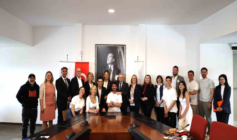 İzmir Ekonomi Üniversitesi ve Türkiye Yelken Federasyonu’ndan örnek iş birliği